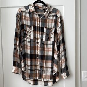 Pilcro Black and Brown Notched Collar Button Down Shirt